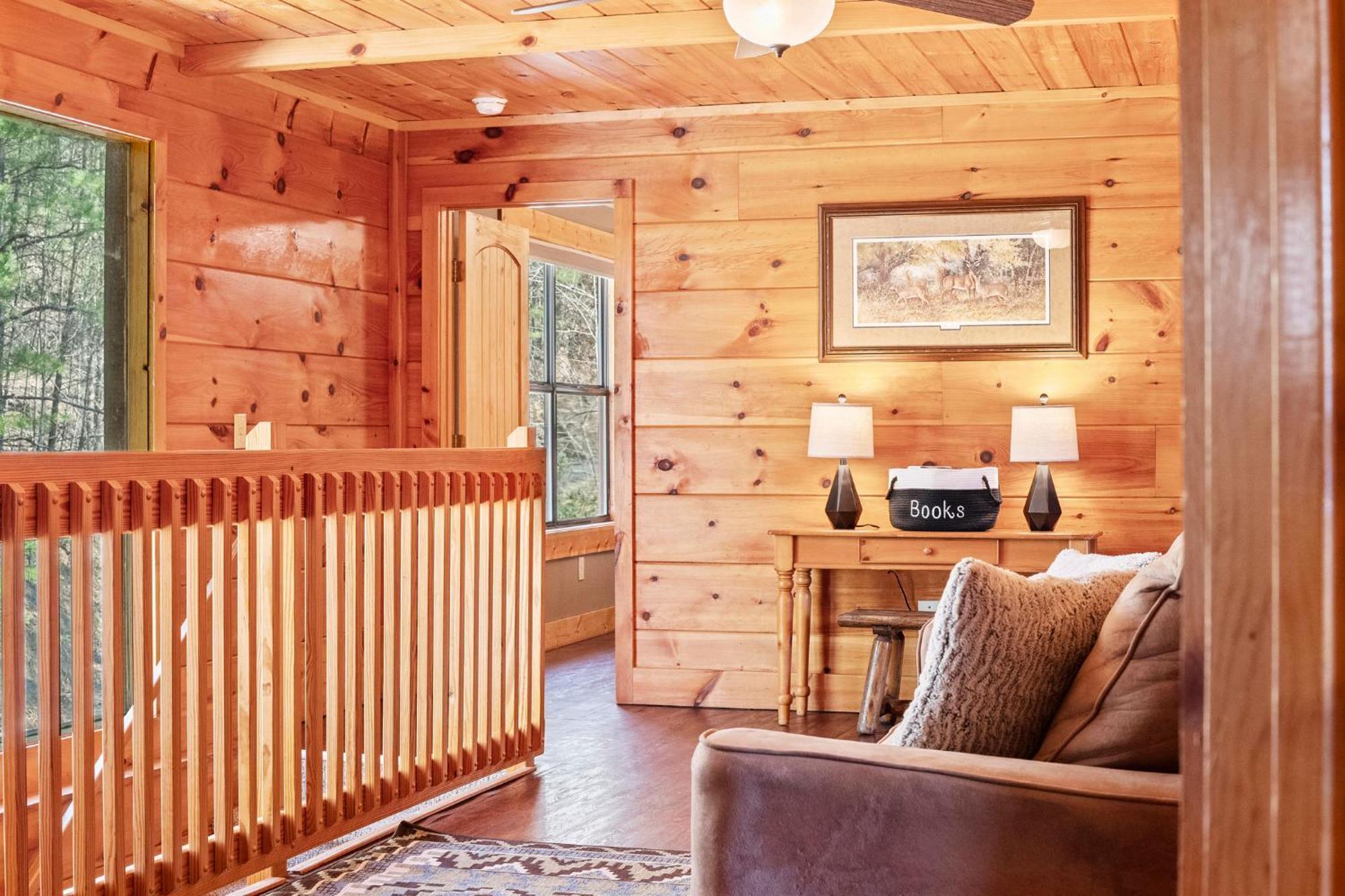 Stairway To Heaven Cabin By Staycating Gatlinburg Zewnętrze zdjęcie